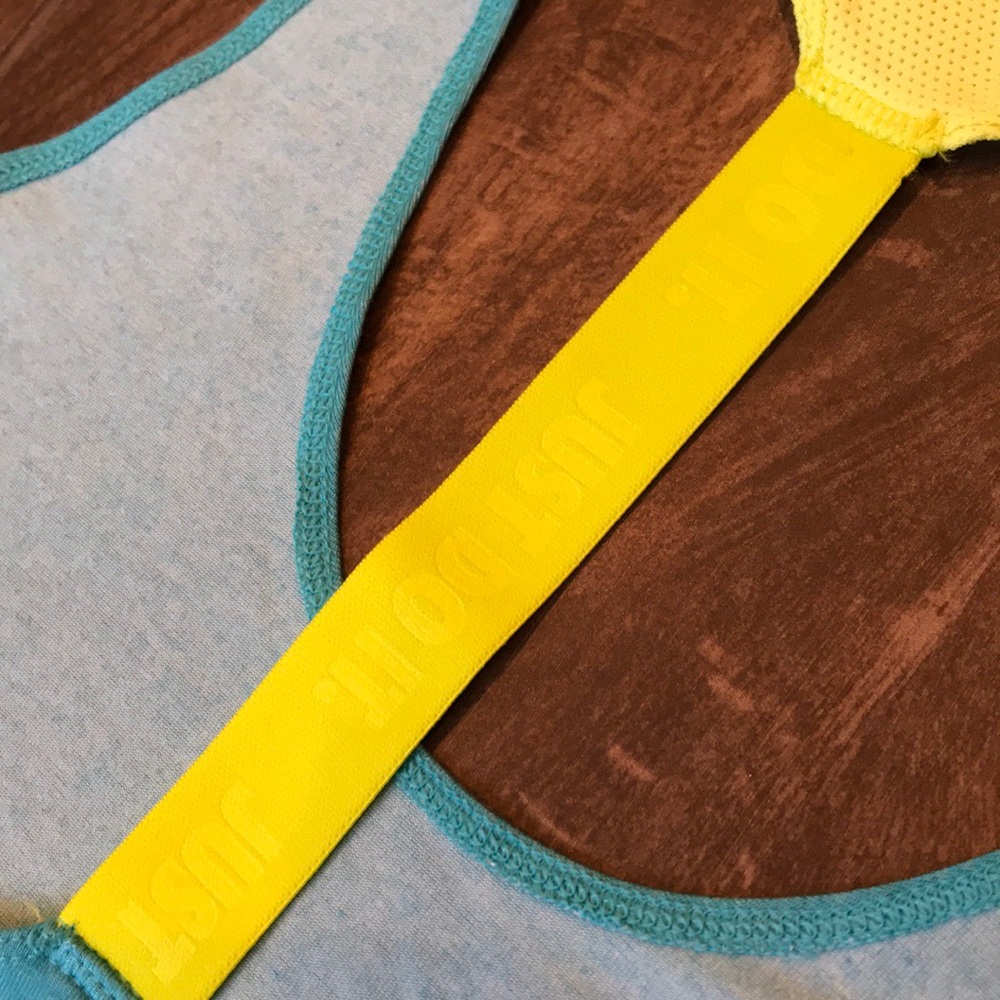 Nike Work-Out Tank - Picture 3 of 3